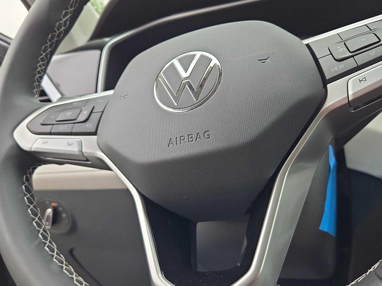 2025 Volkswagen Taos SEL Medford MA