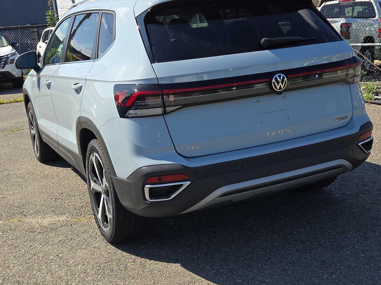 2025 Volkswagen Taos SEL Medford MA