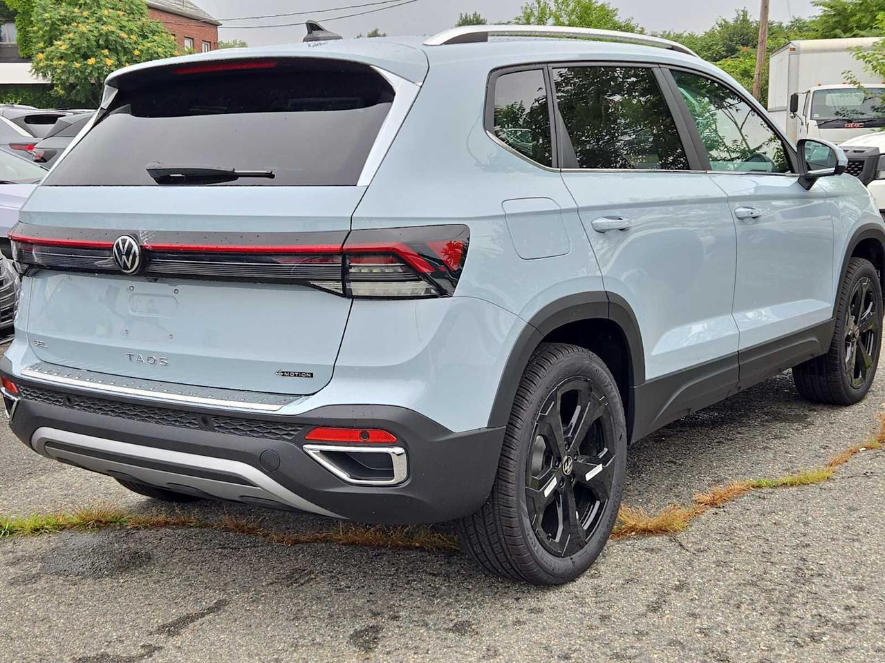2025 Volkswagen Taos SEL Medford MA