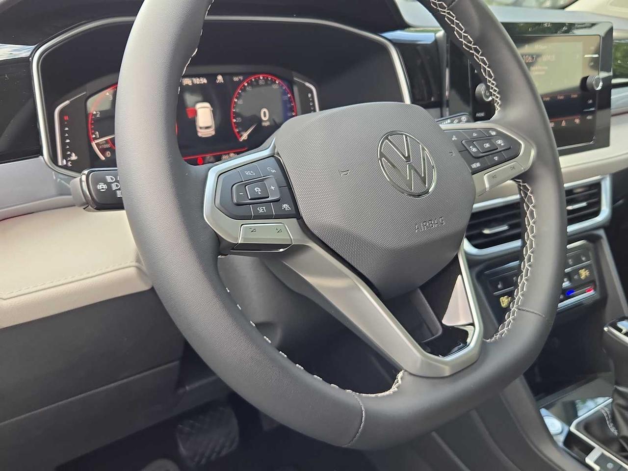 2025 Volkswagen Taos SEL Wellesley MA