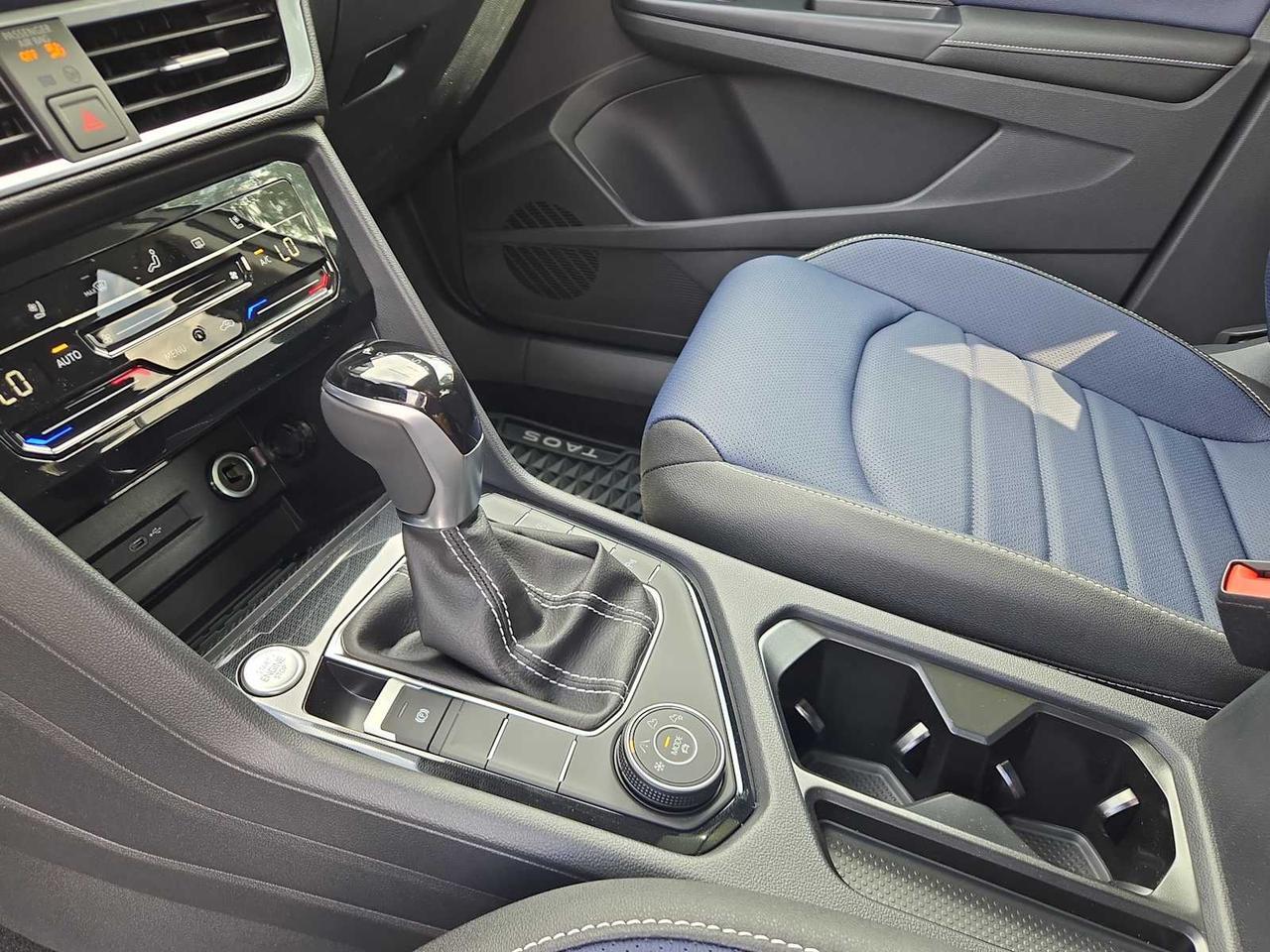 2025 Volkswagen Taos SEL Wellesley MA