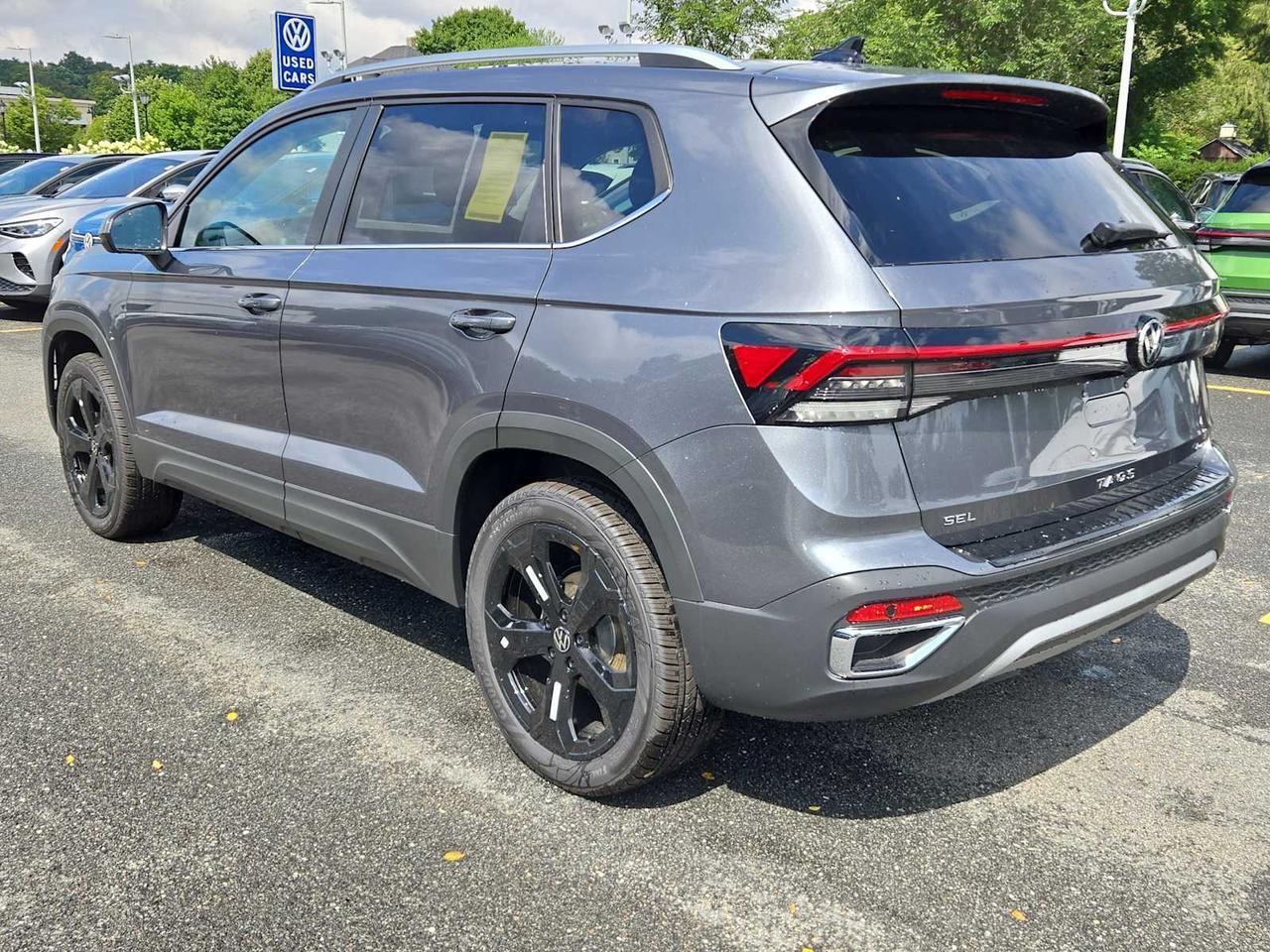 2025 Volkswagen Taos SEL Wellesley MA