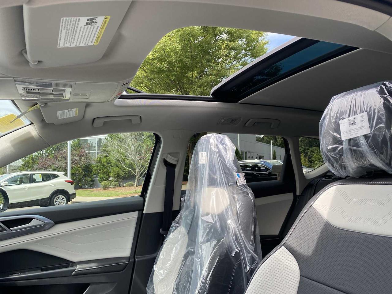 2025 Volkswagen Taos SEL Westborough MA