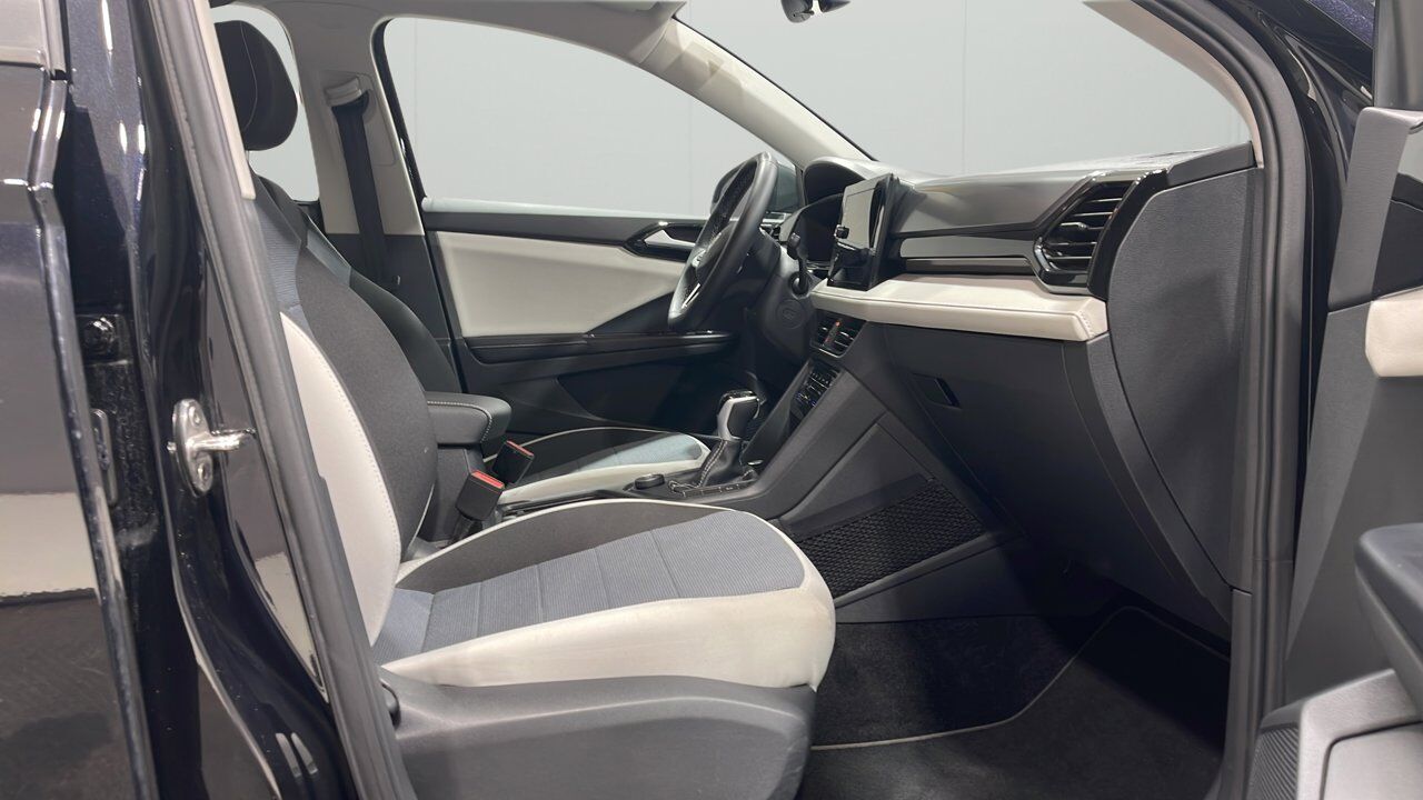 2025 Volkswagen Taos Trendline Sherwood Park AB