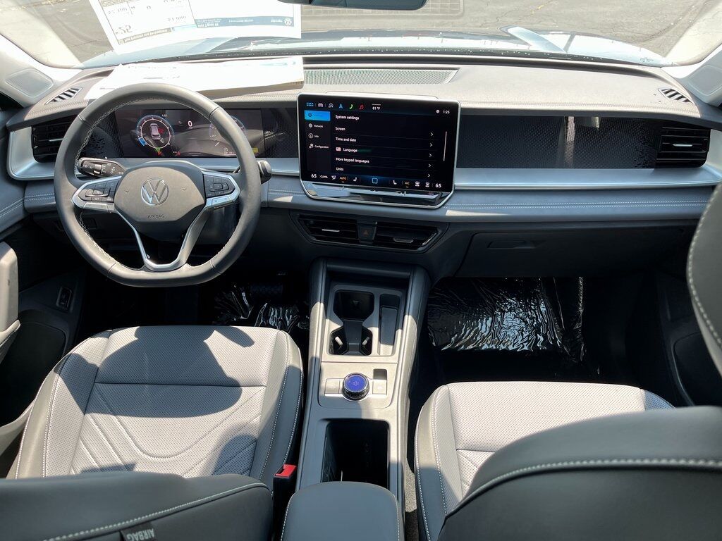 2025 Volkswagen Tiguan 2.0T SE Green Bay WI