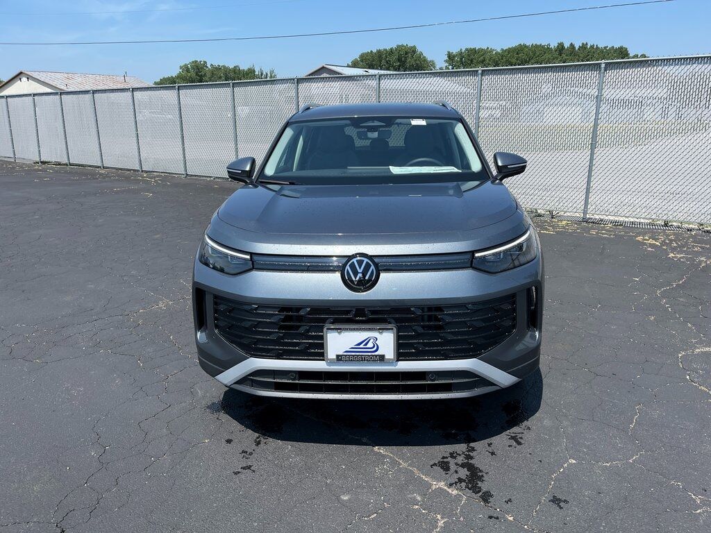 2025 Volkswagen Tiguan 2.0T SE Green Bay WI