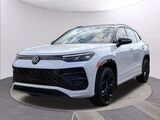 2025 Volkswagen Tiguan 2.0T SE R-Line Black Oshkosh WI