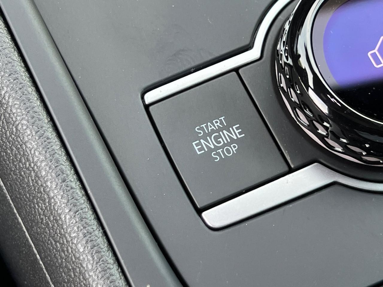 2025 Volkswagen Tiguan 2.0T SE R-Line Black Hagerstown MD