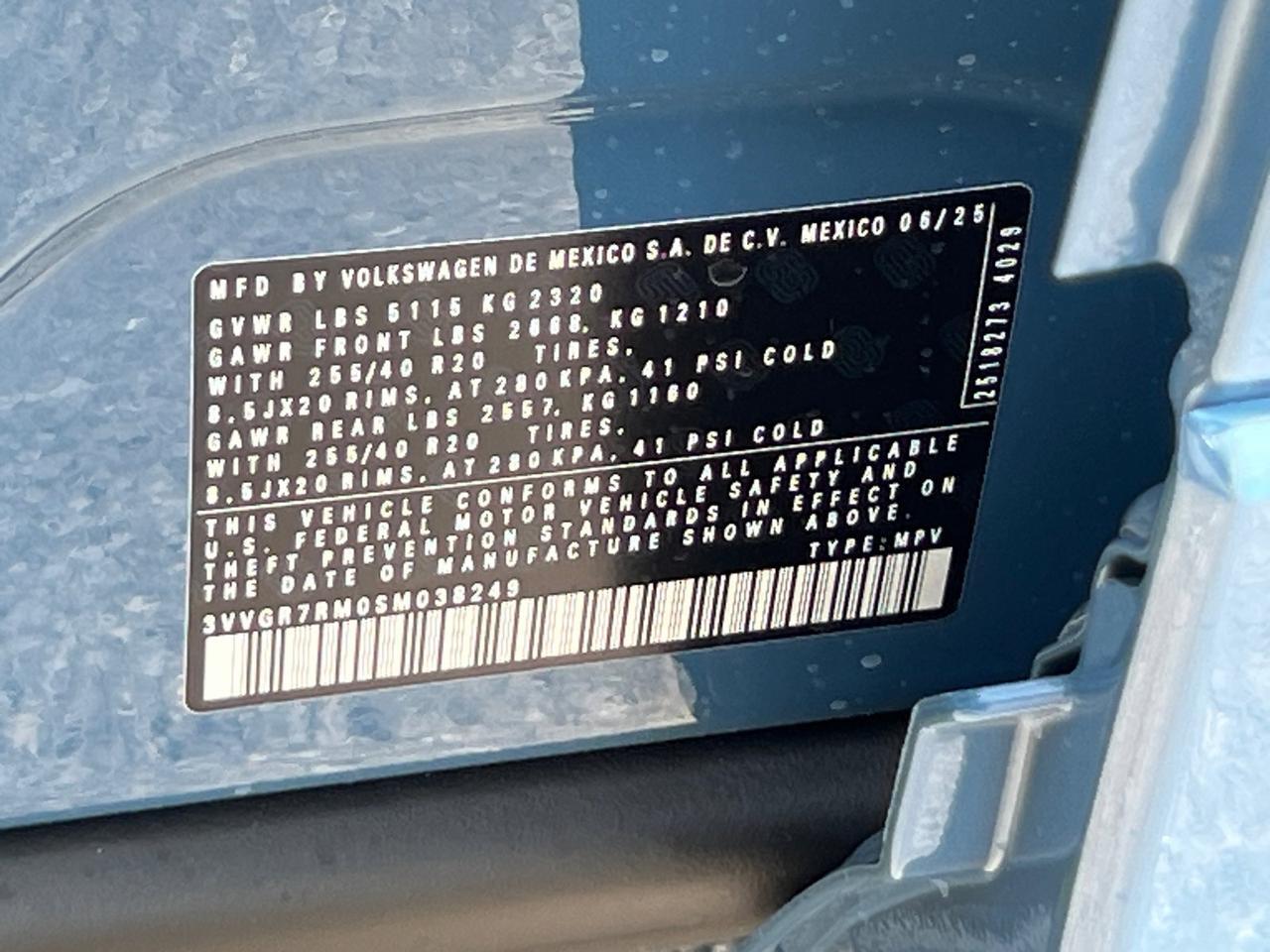 2025 Volkswagen Tiguan 2.0T SE R-Line Black Hagerstown MD