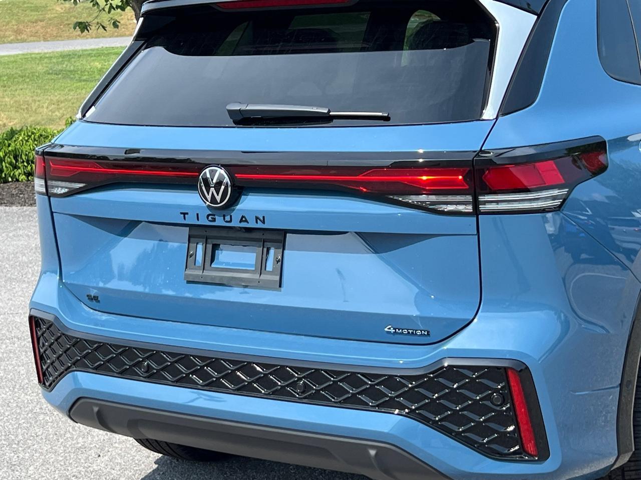 2025 Volkswagen Tiguan 2.0T SE R-Line Black Hagerstown MD