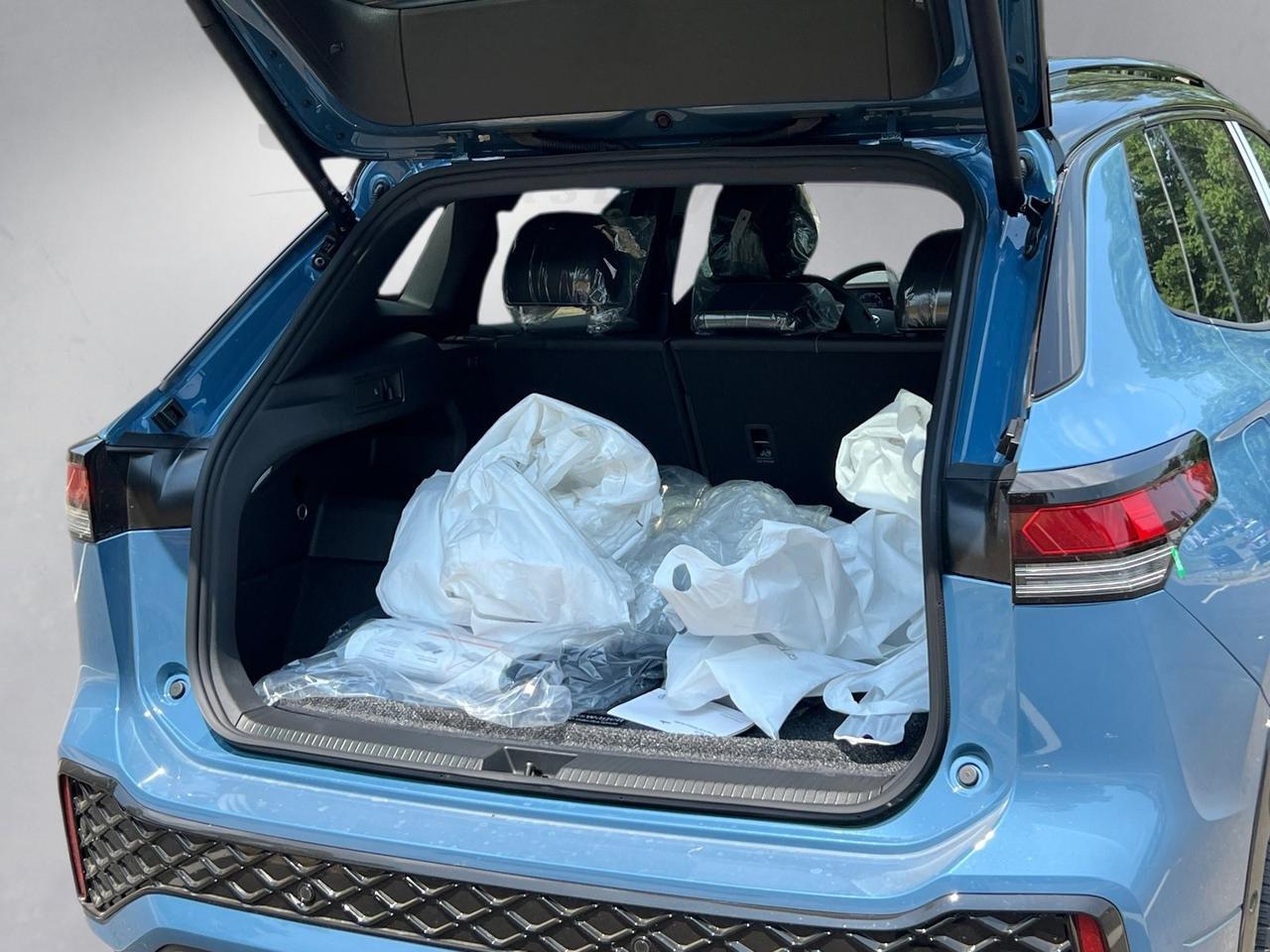 2025 Volkswagen Tiguan 2.0T SE R-Line Black Hagerstown MD