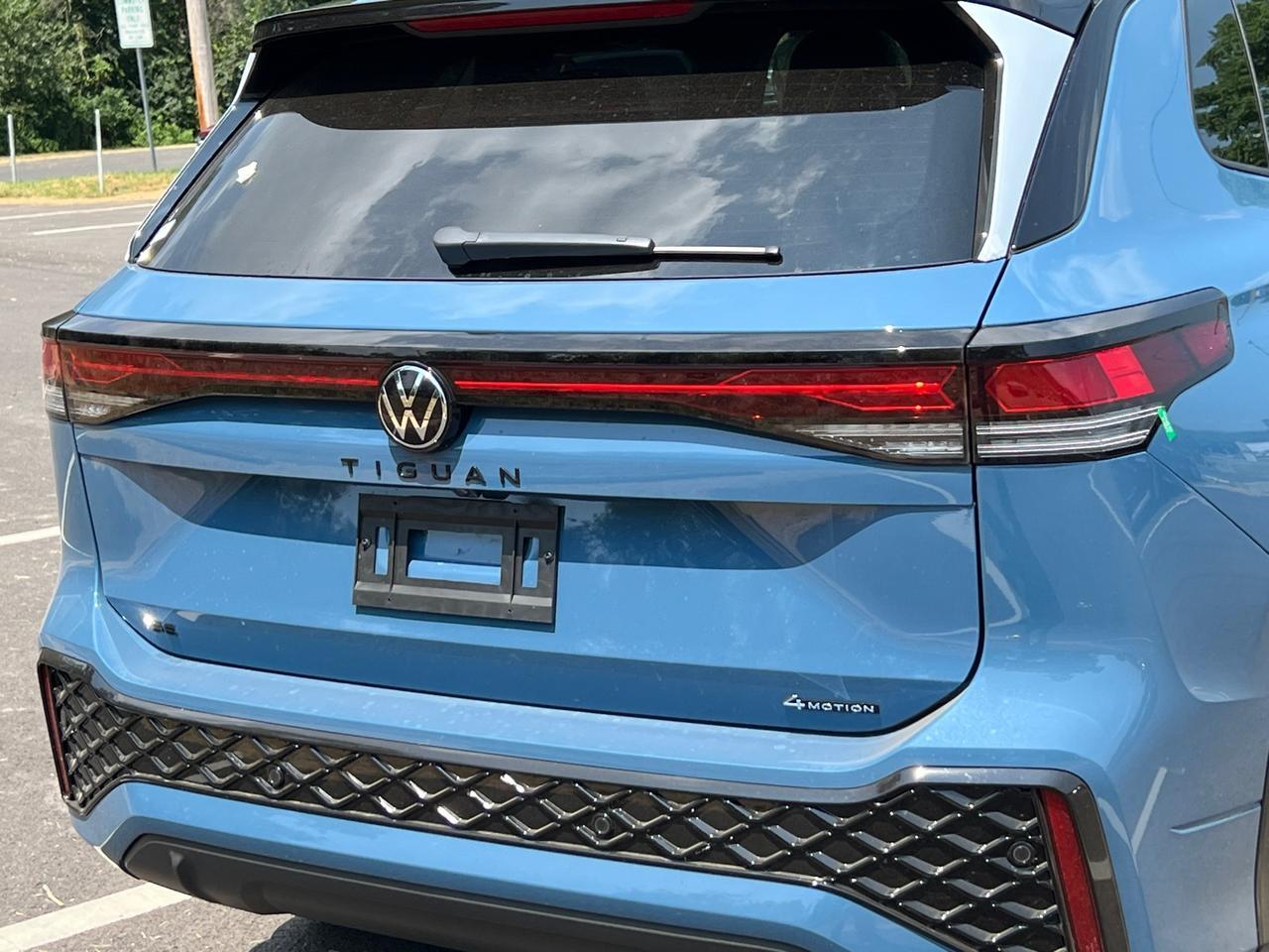 2025 Volkswagen Tiguan 2.0T SE R-Line Black Hagerstown MD