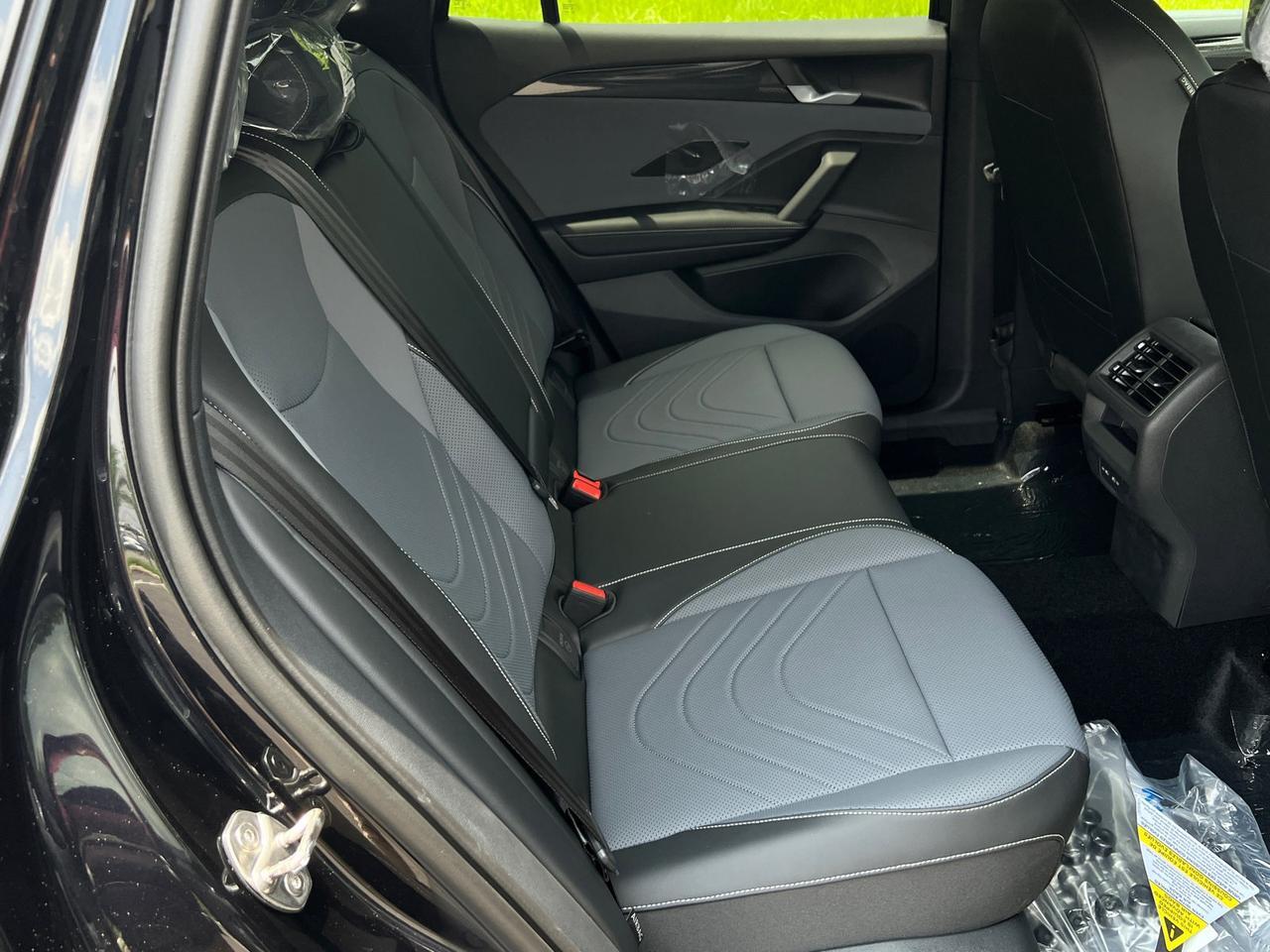 2025 Volkswagen Tiguan 2.0T SE R-Line Black Hagerstown MD