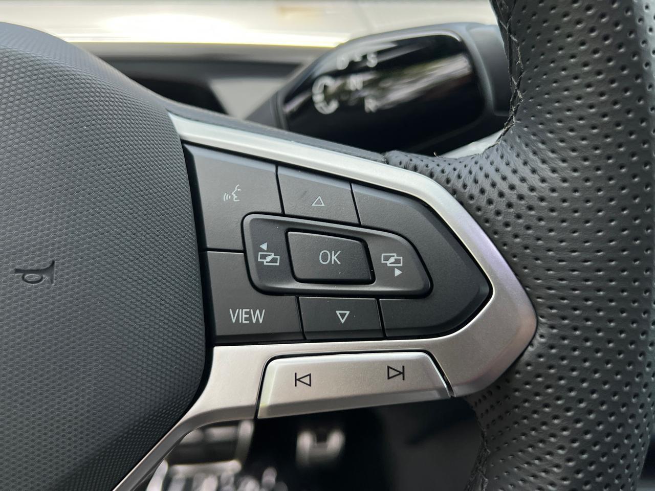 2025 Volkswagen Tiguan 2.0T SE R-Line Black Hagerstown MD