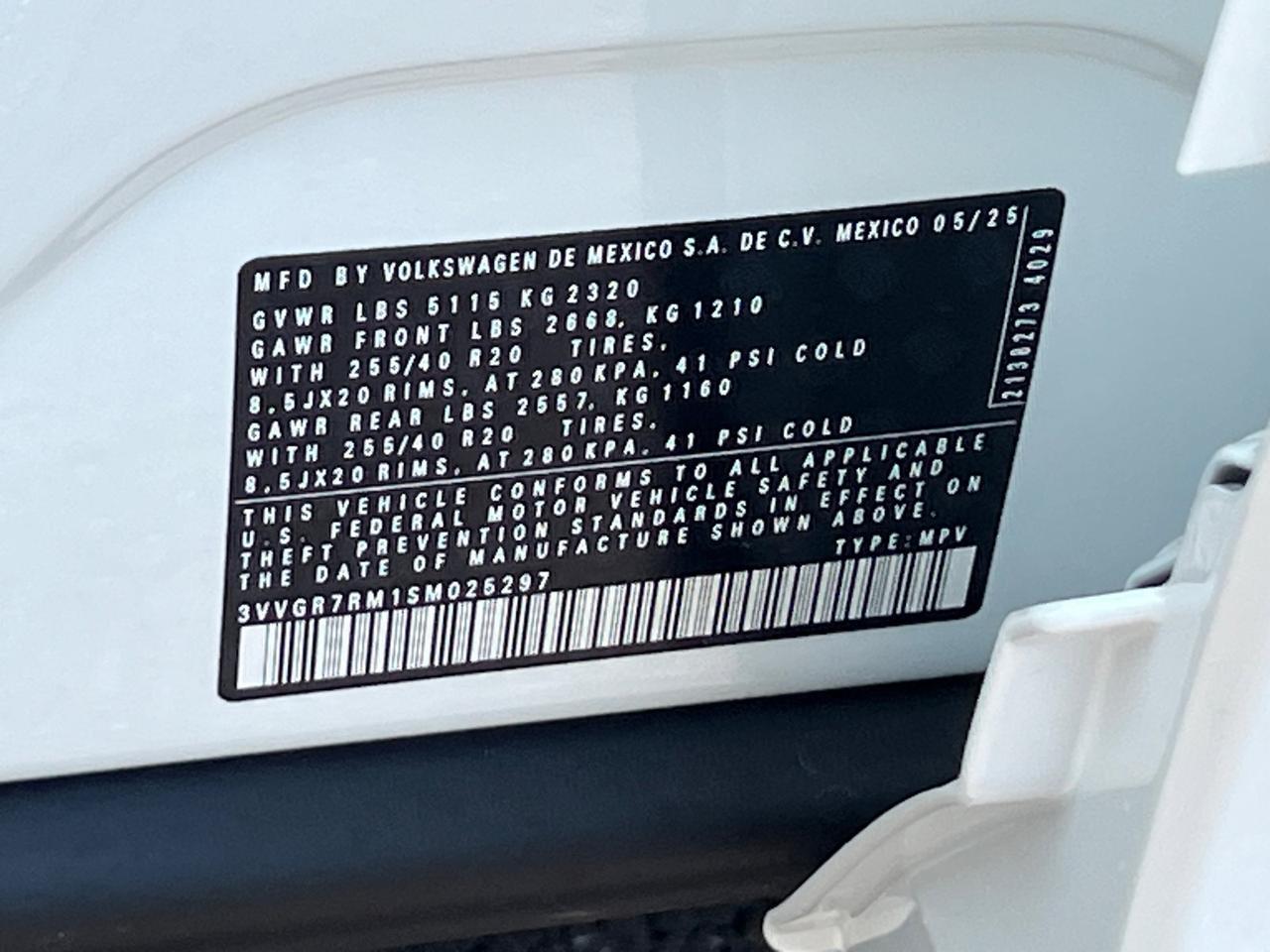 2025 Volkswagen Tiguan 2.0T SE R-Line Black Hagerstown MD