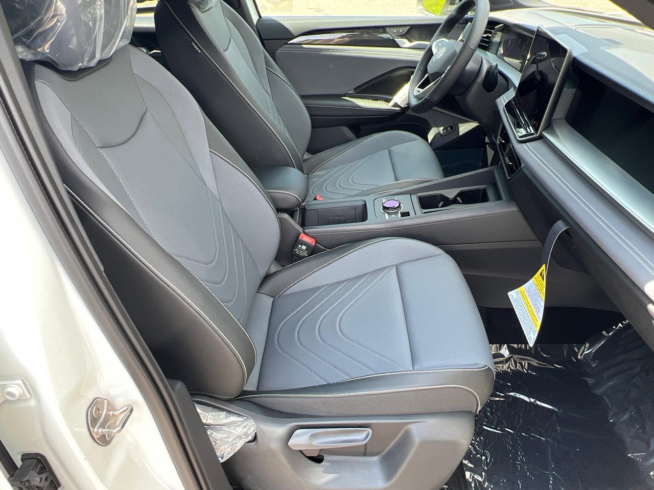 2025 Volkswagen Tiguan 2.0T SE R-Line Black Hagerstown MD