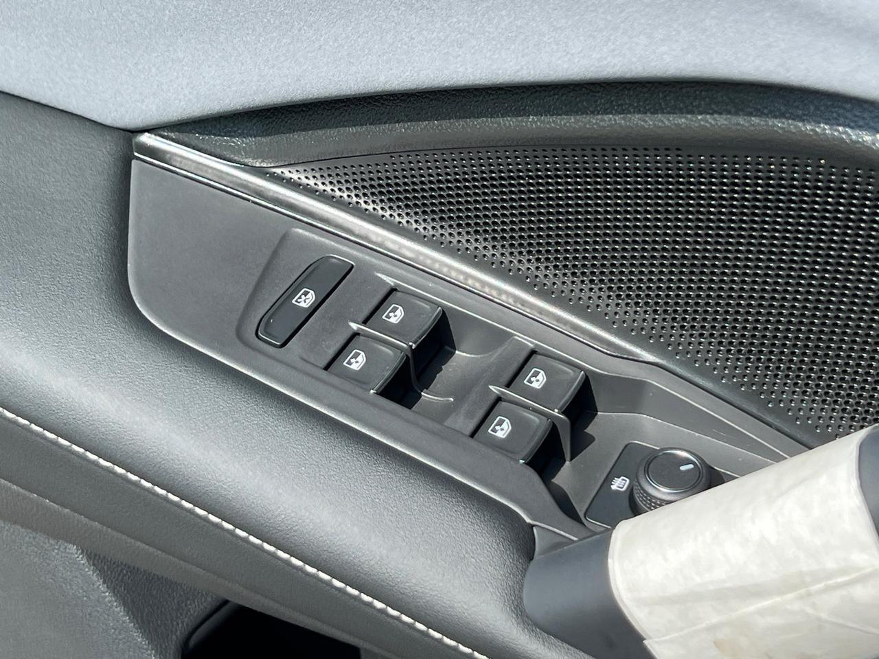 2025 Volkswagen Tiguan 2.0T SE R-Line Black Hagerstown MD