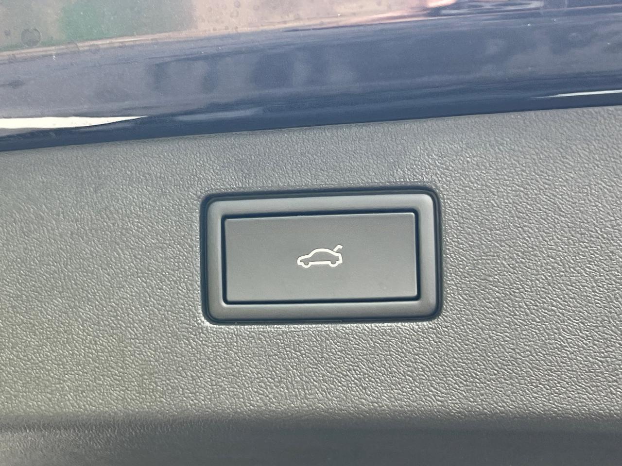 2025 Volkswagen Tiguan 2.0T SE R-Line Black Hagerstown MD