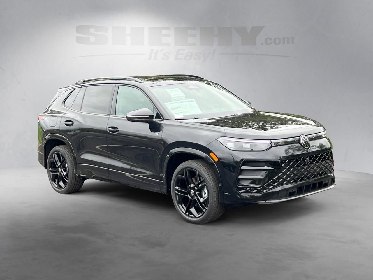 2025 Volkswagen Tiguan 2.0T SE R-Line Black Hagerstown MD