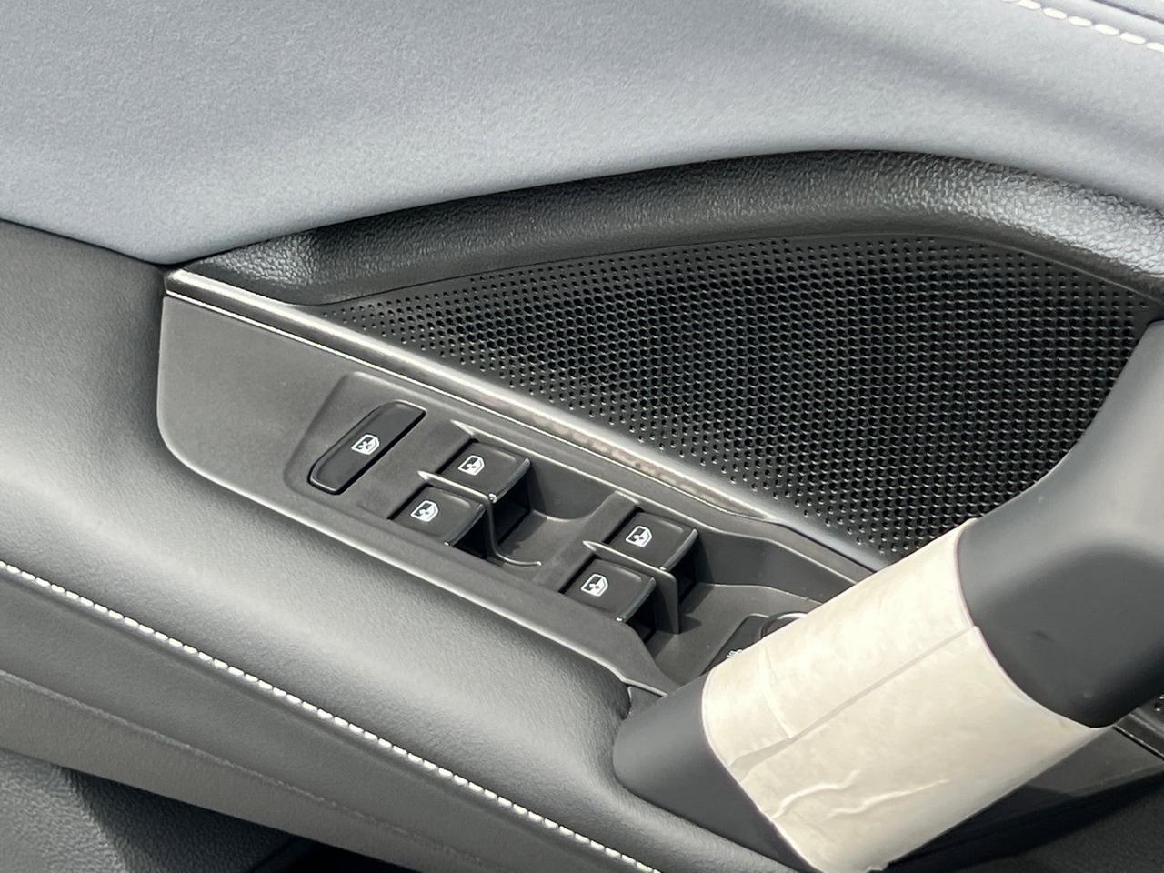 2025 Volkswagen Tiguan 2.0T SE R-Line Black Hagerstown MD