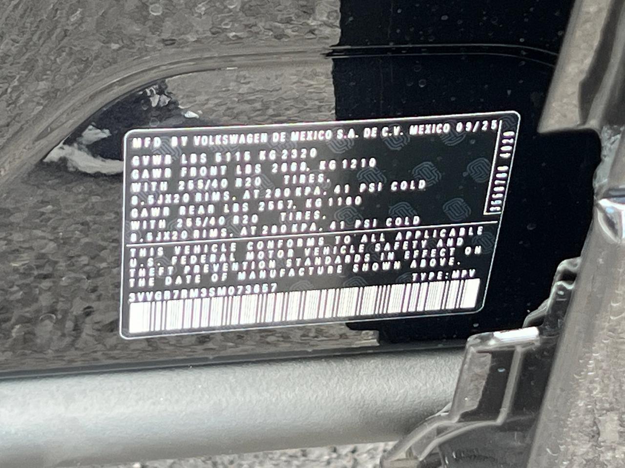 2025 Volkswagen Tiguan 2.0T SE R-Line Black Hagerstown MD