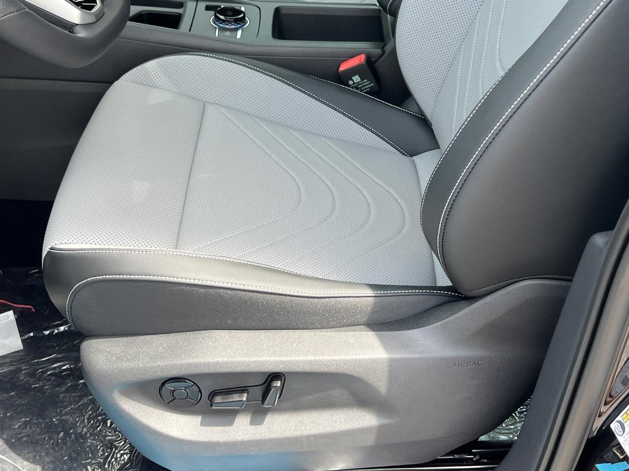 2025 Volkswagen Tiguan 2.0T SE R-Line Black Hagerstown MD