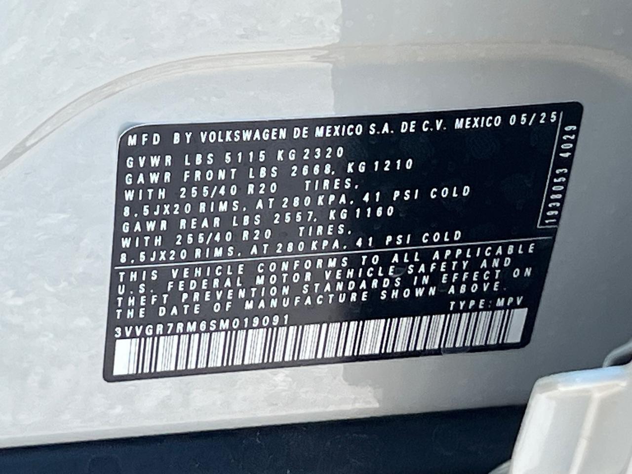 2025 Volkswagen Tiguan 2.0T SE R-Line Black Hagerstown MD
