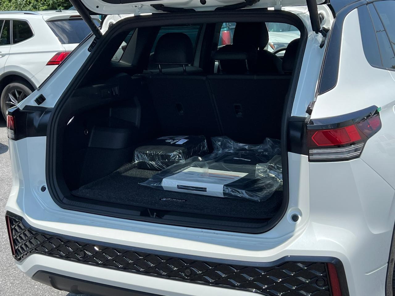2025 Volkswagen Tiguan 2.0T SE R-Line Black Hagerstown MD