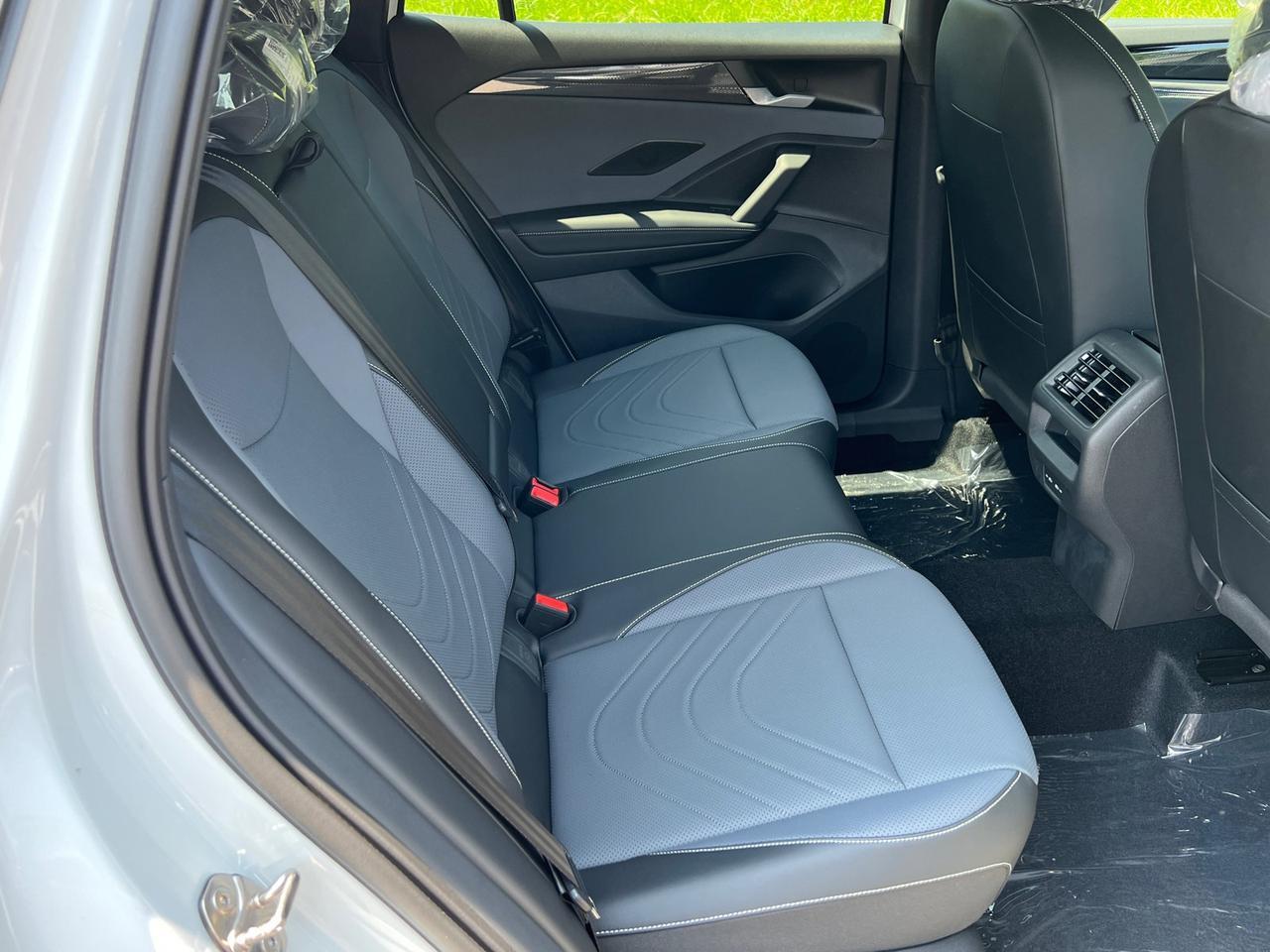 2025 Volkswagen Tiguan 2.0T SE R-Line Black Hagerstown MD