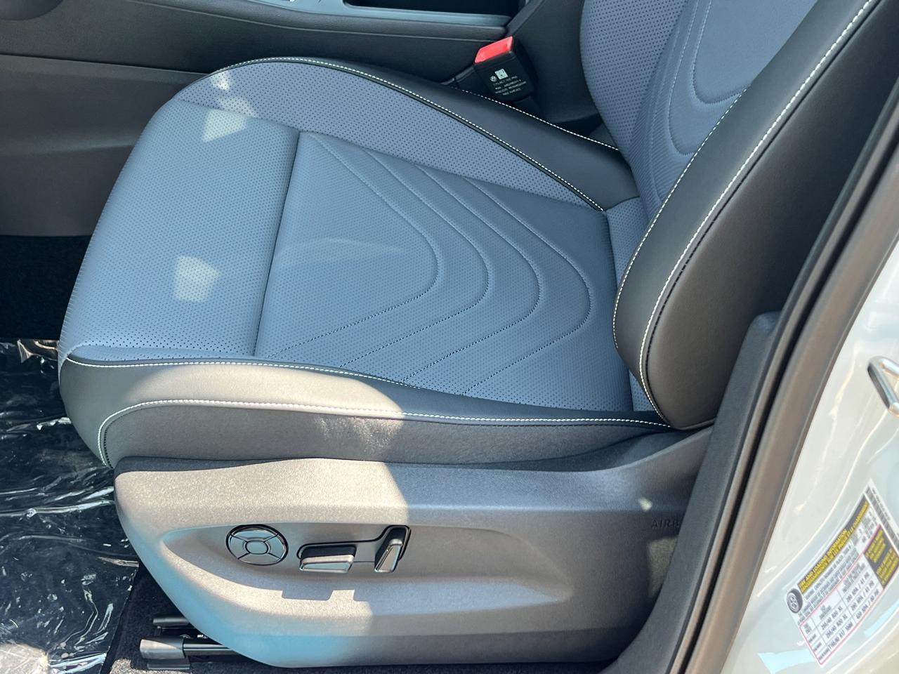 2025 Volkswagen Tiguan 2.0T SE R-Line Black Hagerstown MD