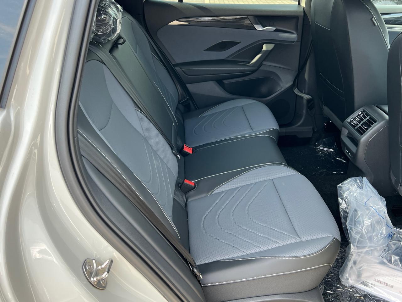 2025 Volkswagen Tiguan 2.0T SE R-Line Black Hagerstown MD