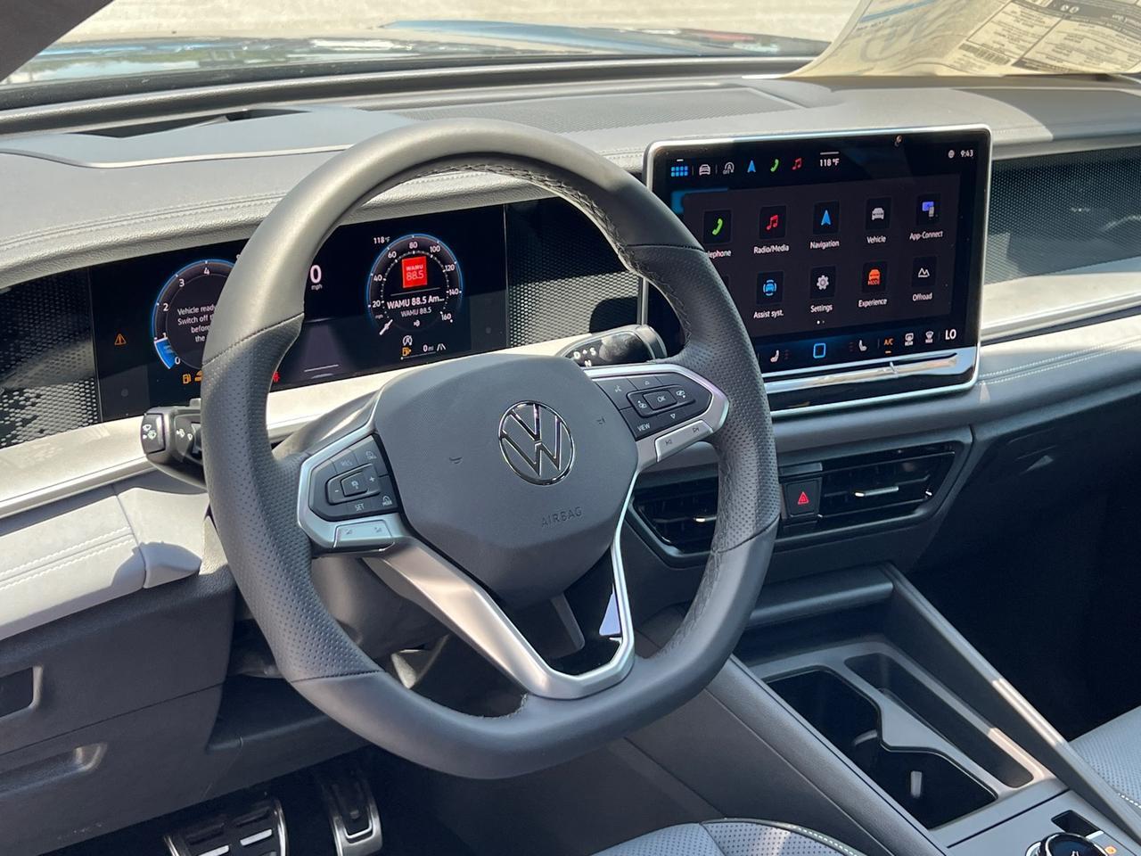 2025 Volkswagen Tiguan 2.0T SE R-Line Black Hagerstown MD