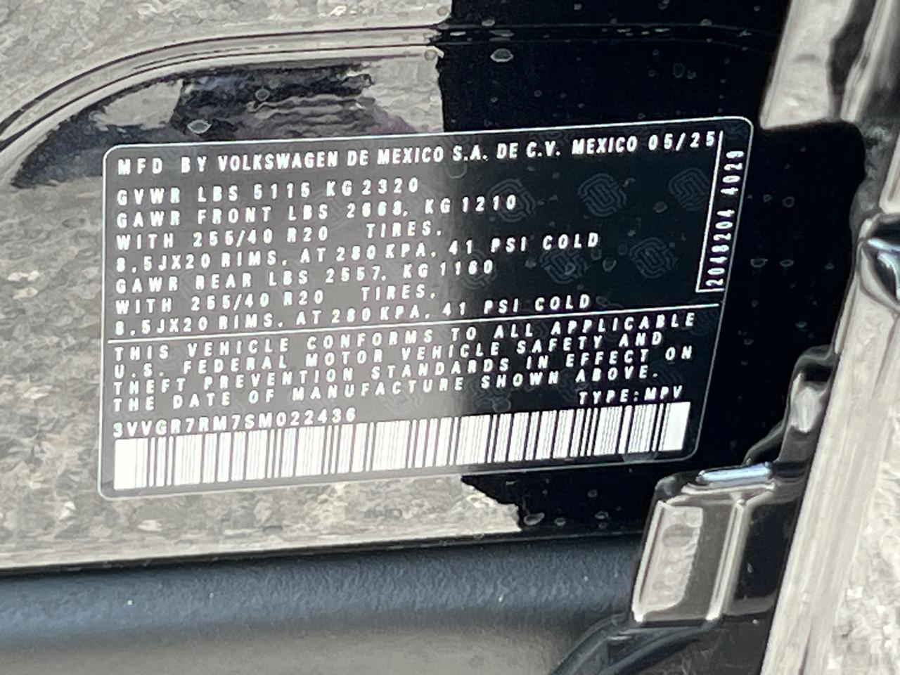 2025 Volkswagen Tiguan 2.0T SE R-Line Black Hagerstown MD