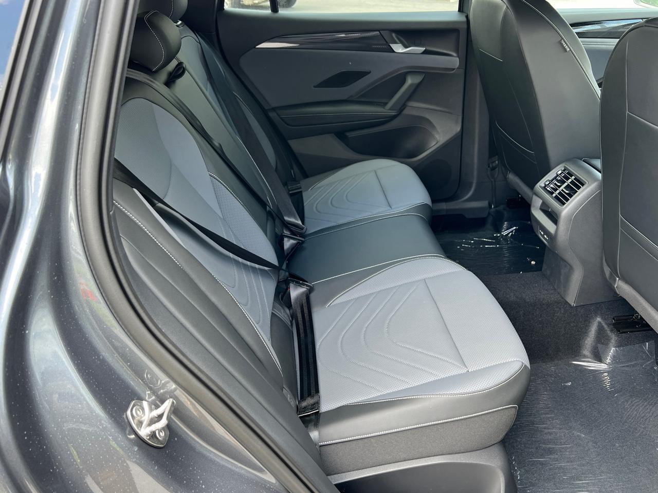 2025 Volkswagen Tiguan 2.0T SE R-Line Black Hagerstown MD