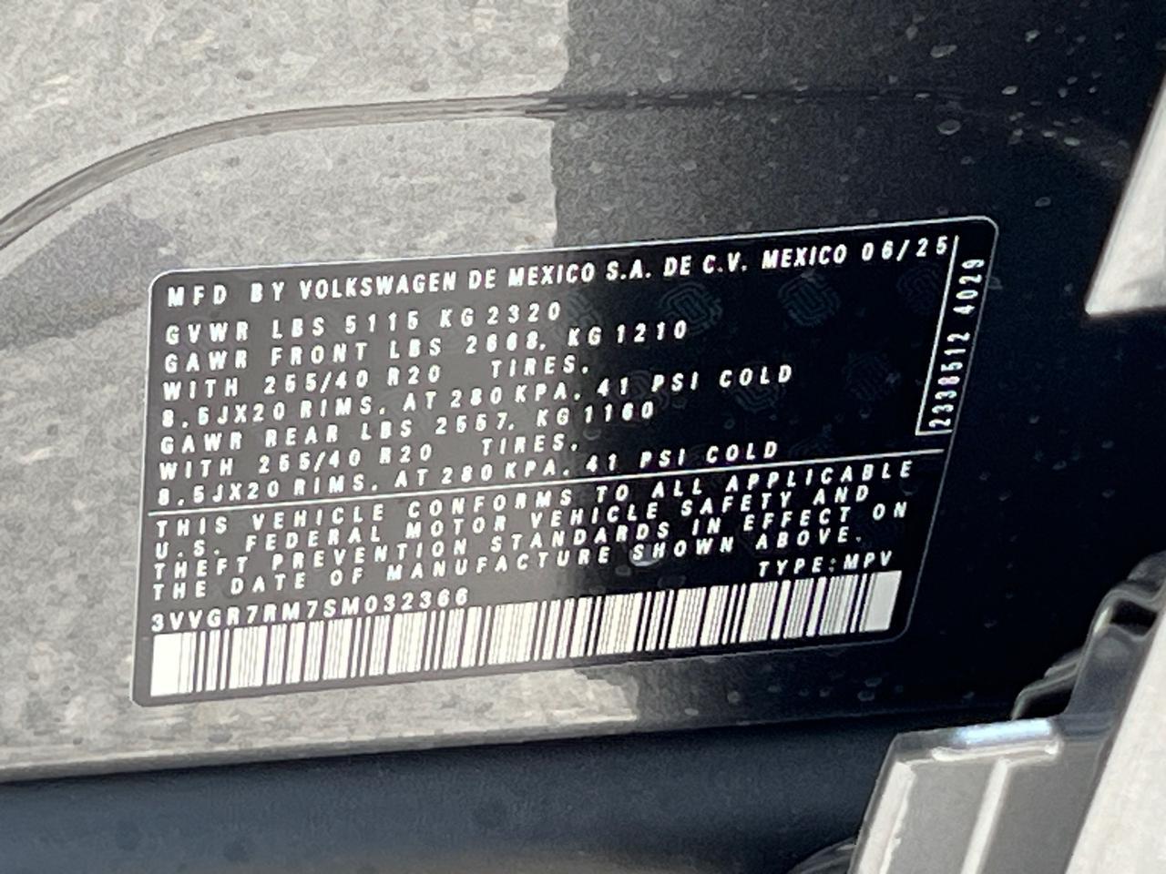2025 Volkswagen Tiguan 2.0T SE R-Line Black Hagerstown MD