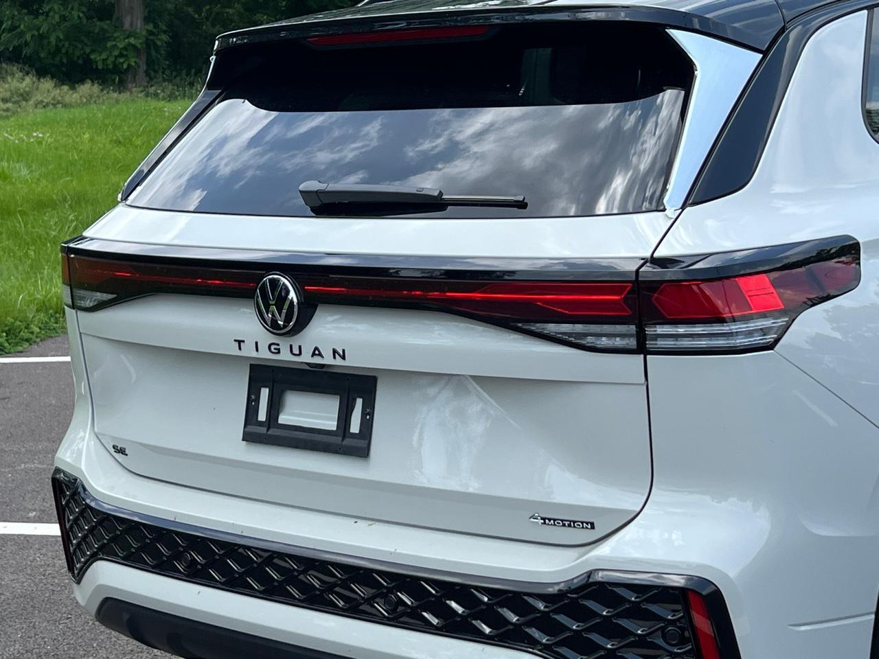 2025 Volkswagen Tiguan 2.0T SE R-Line Black Hagerstown MD