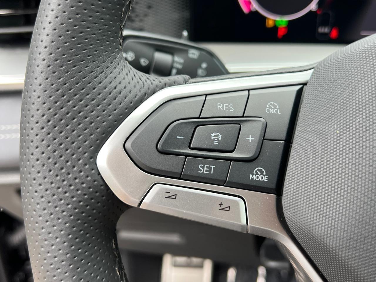 2025 Volkswagen Tiguan 2.0T SE R-Line Black Hagerstown MD