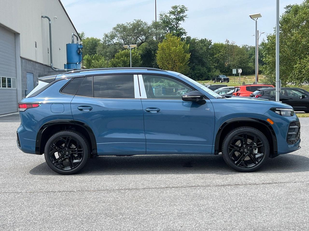 2025 Volkswagen Tiguan 2.0T SE R-Line Black Hagerstown MD