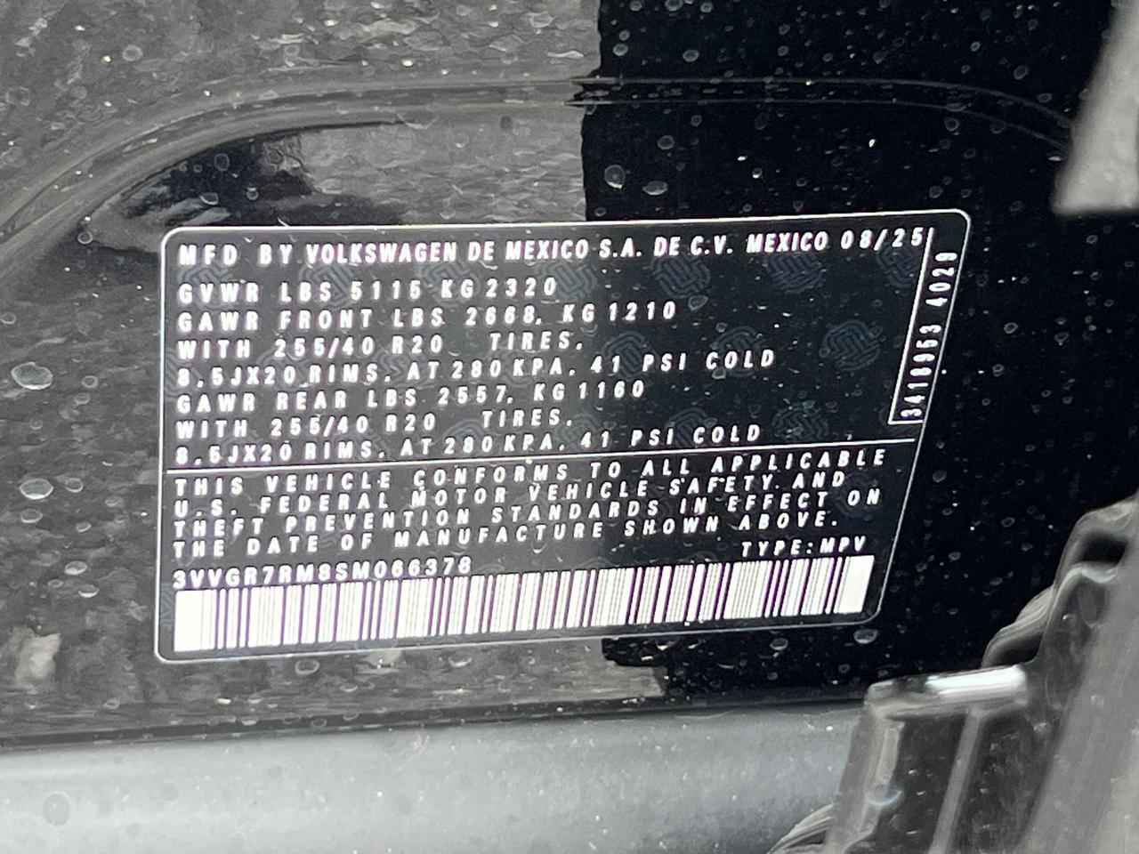 2025 Volkswagen Tiguan 2.0T SE R-Line Black Hagerstown MD
