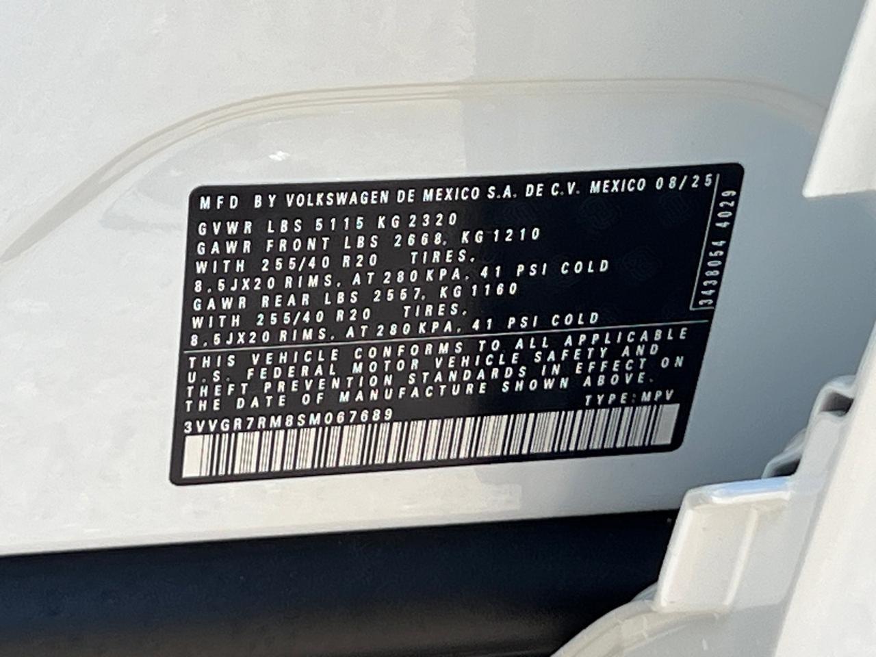 2025 Volkswagen Tiguan 2.0T SE R-Line Black Hagerstown MD