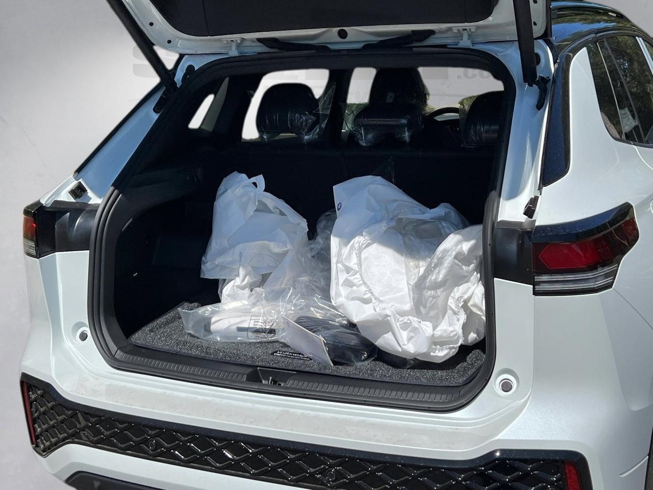 2025 Volkswagen Tiguan 2.0T SE R-Line Black Hagerstown MD
