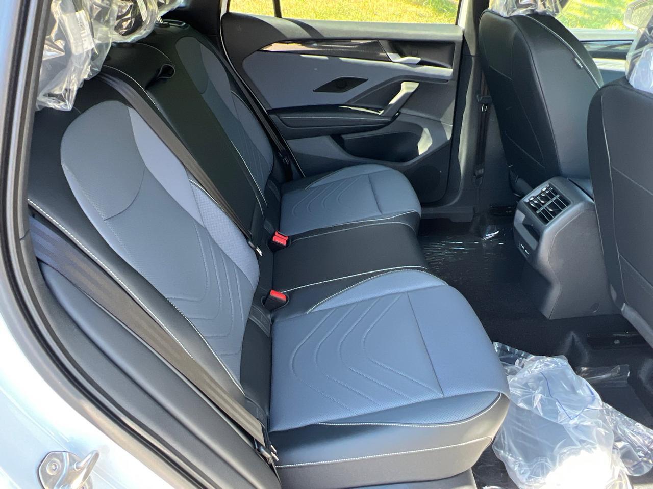 2025 Volkswagen Tiguan 2.0T SE R-Line Black Hagerstown MD