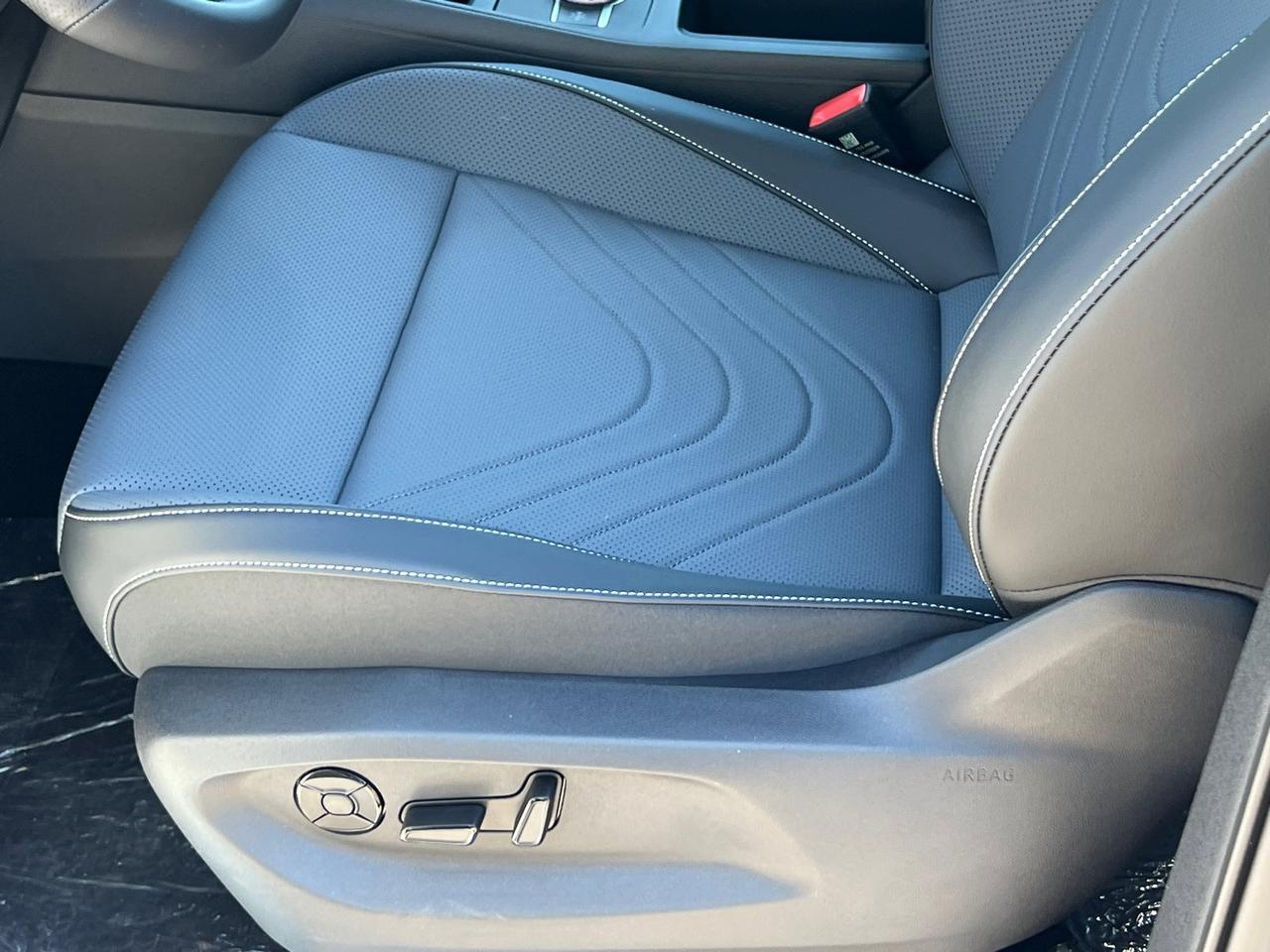 2025 Volkswagen Tiguan 2.0T SE R-Line Black Hagerstown MD
