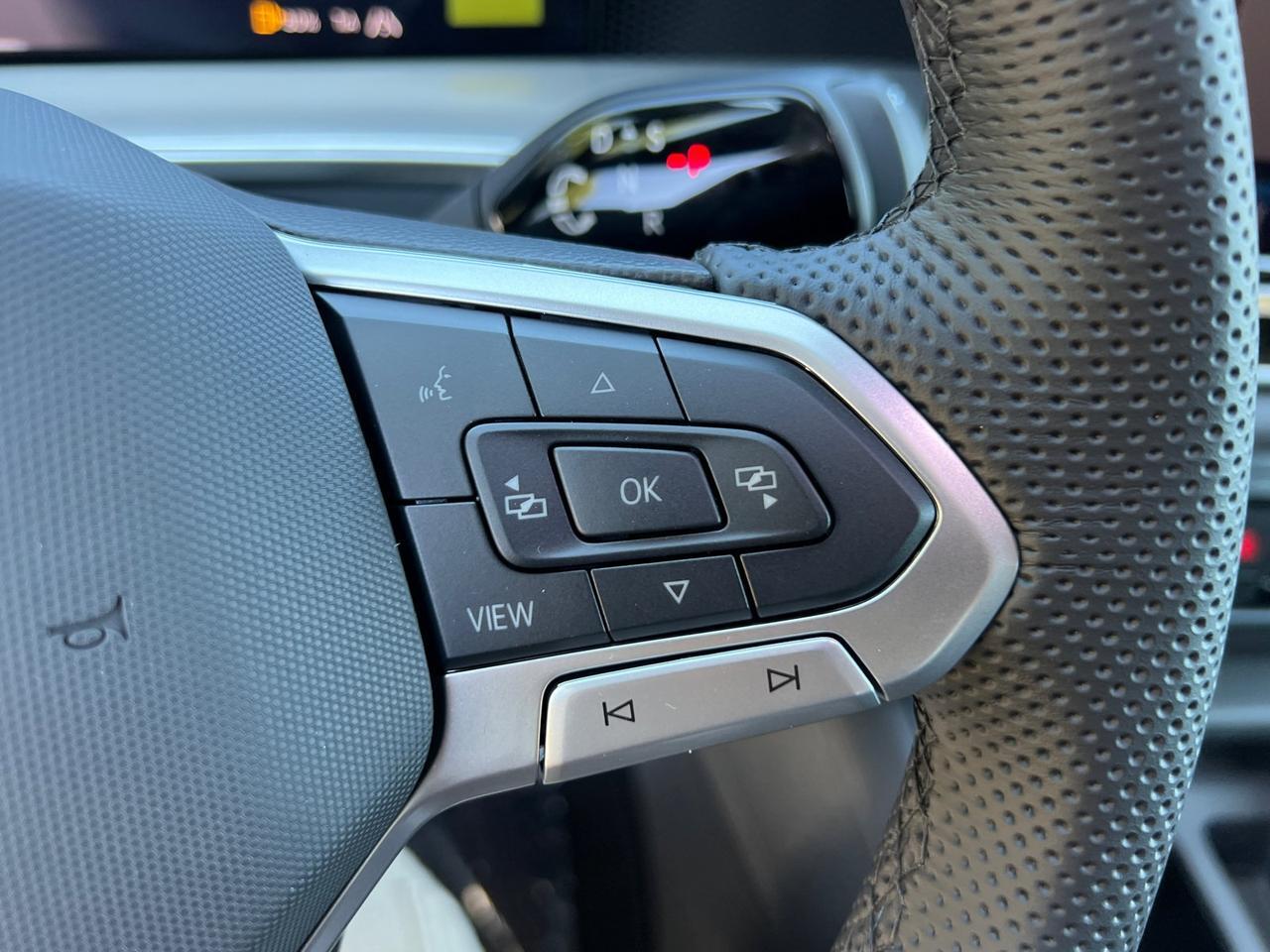 2025 Volkswagen Tiguan 2.0T SE R-Line Black Hagerstown MD