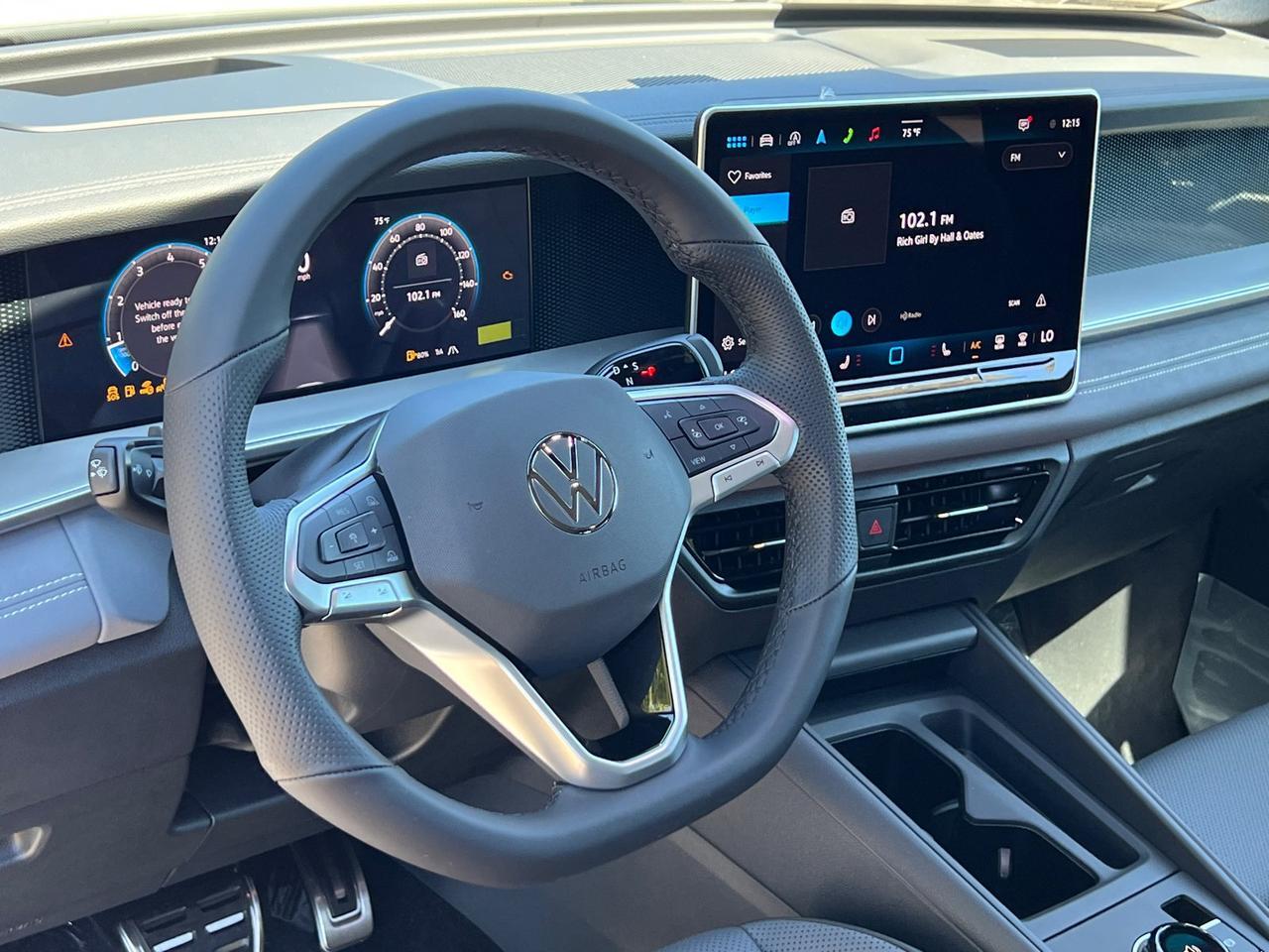 2025 Volkswagen Tiguan 2.0T SE R-Line Black Hagerstown MD