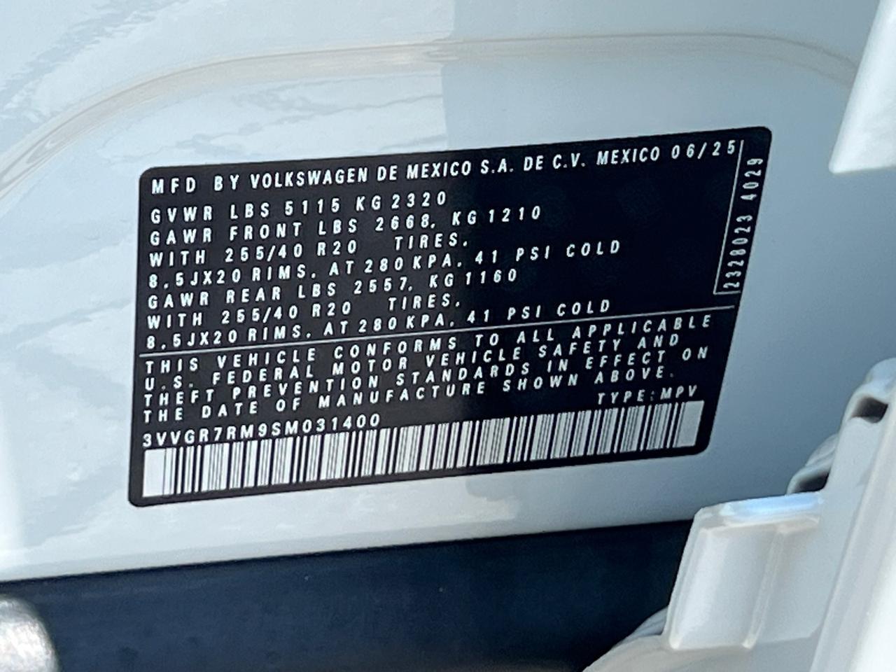 2025 Volkswagen Tiguan 2.0T SE R-Line Black Hagerstown MD
