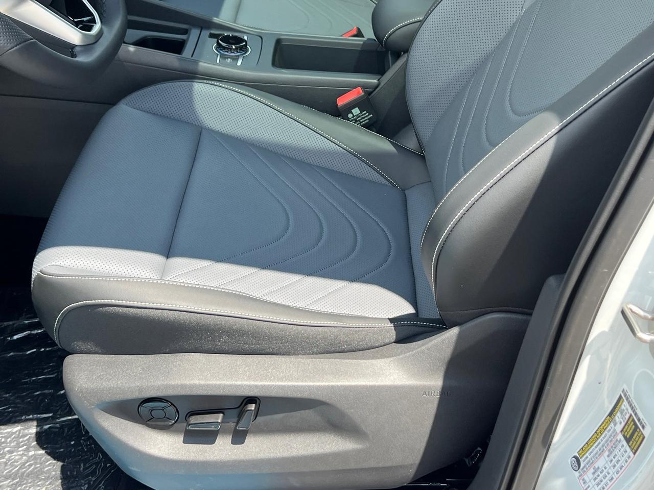 2025 Volkswagen Tiguan 2.0T SE R-Line Black Hagerstown MD