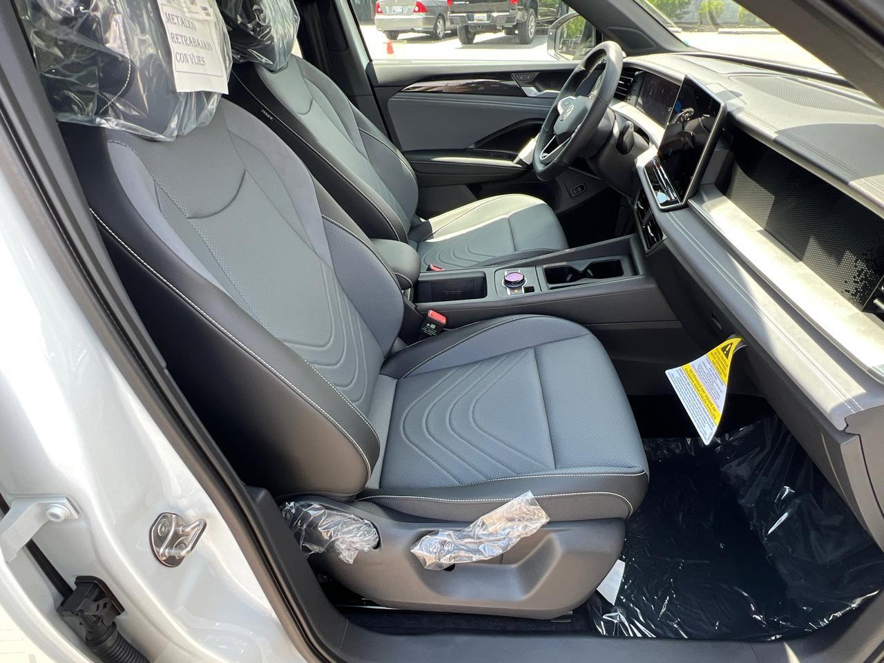 2025 Volkswagen Tiguan 2.0T SE R-Line Black Hagerstown MD