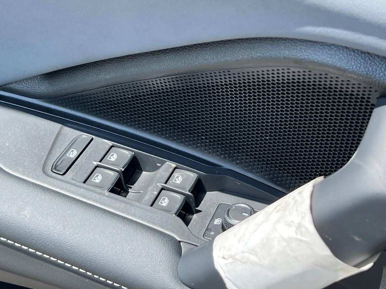 2025 Volkswagen Tiguan 2.0T SE R-Line Black Hagerstown MD