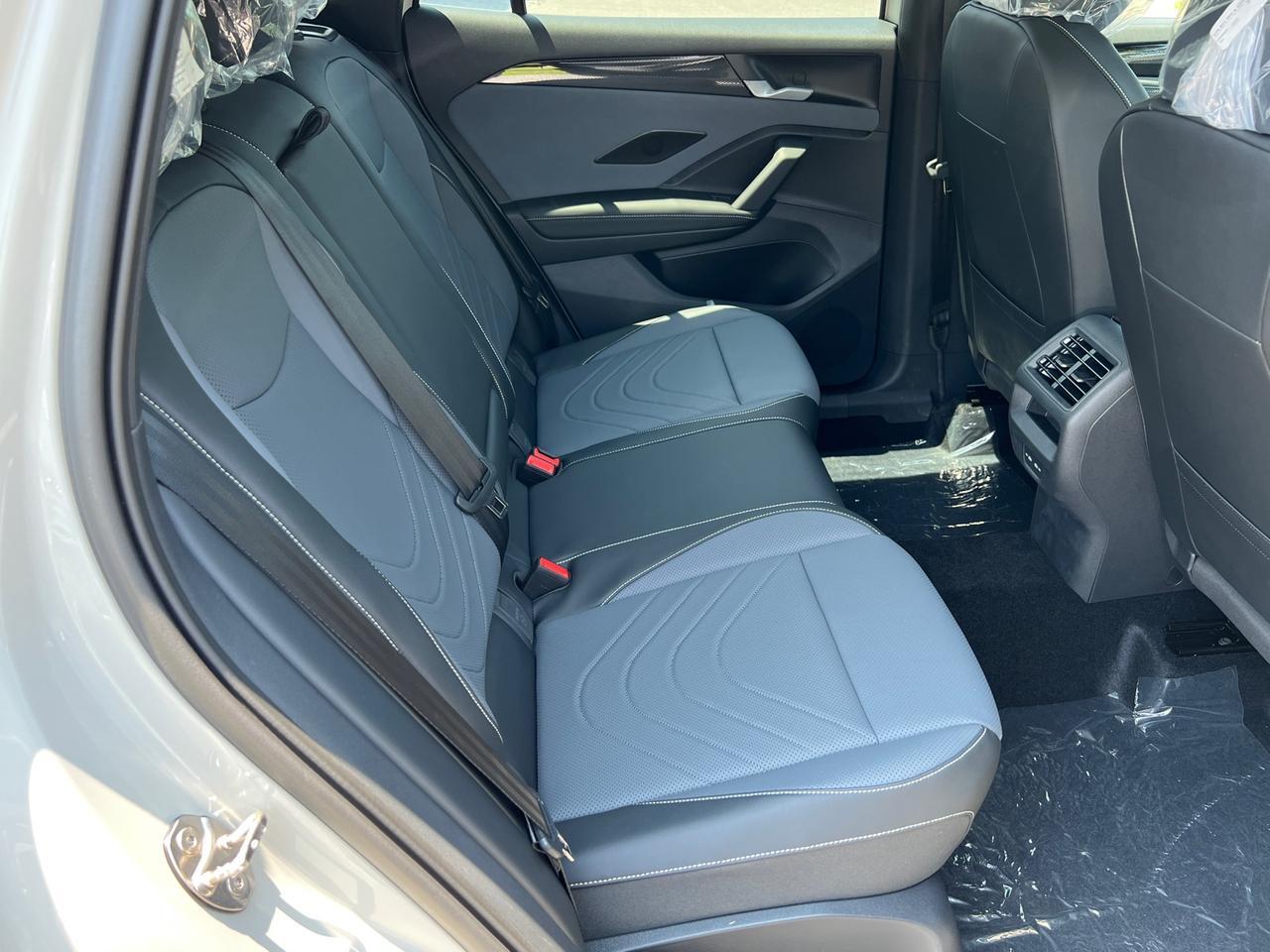 2025 Volkswagen Tiguan 2.0T SE R-Line Black Hagerstown MD